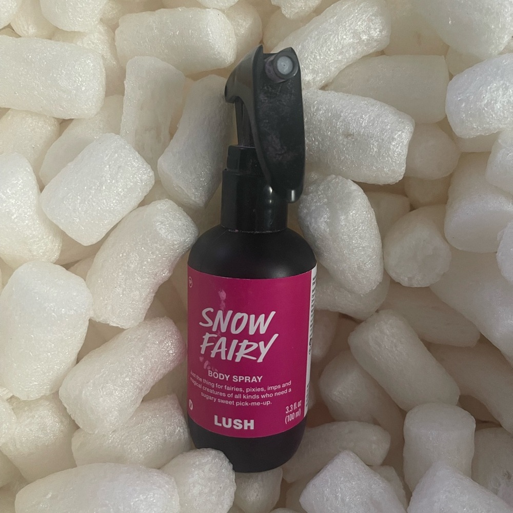 LUSH Cosmetics Snow Fairy 3 Piece Holiday Bundle Set